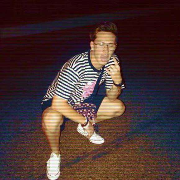 Meet your Posher, Alex - Picture 1 of 1